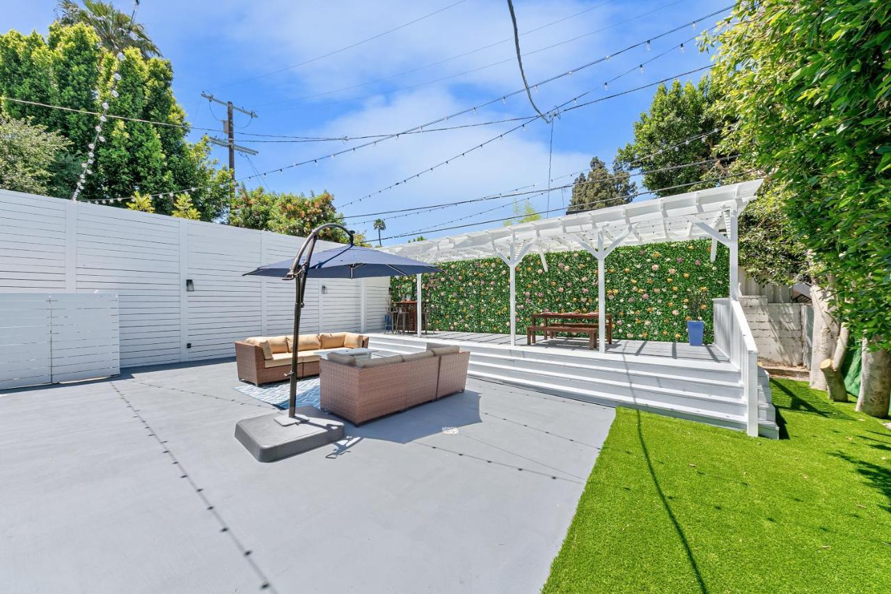 Studio City Contemporary Villa With Pool Sleeps 10 Los Angeles Zewnętrze zdjęcie