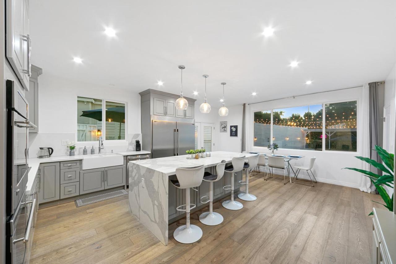 Studio City Contemporary Villa With Pool Sleeps 10 Los Angeles Zewnętrze zdjęcie