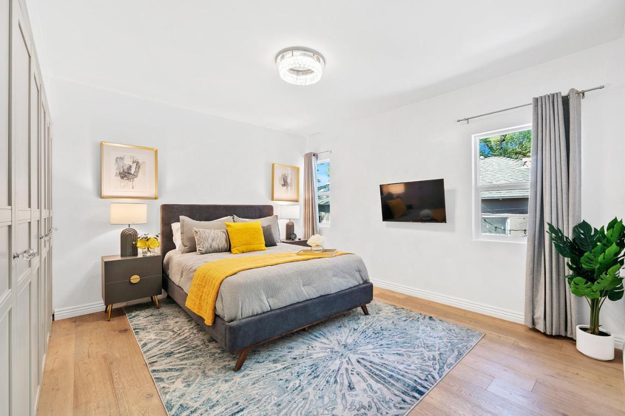 Studio City Contemporary Villa With Pool Sleeps 10 Los Angeles Zewnętrze zdjęcie